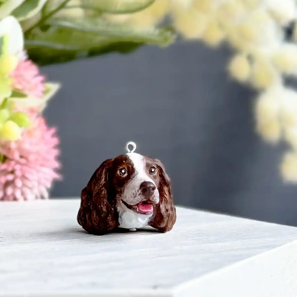 Springer Spaniel dog necklace Pendant Liver White