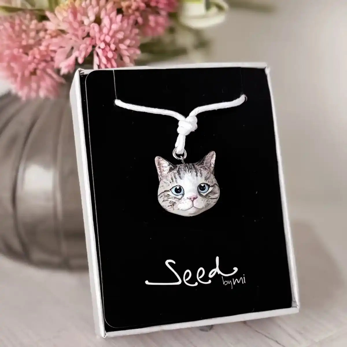 cat domestic shorthair tabby silver white diamond pendant necklace package display