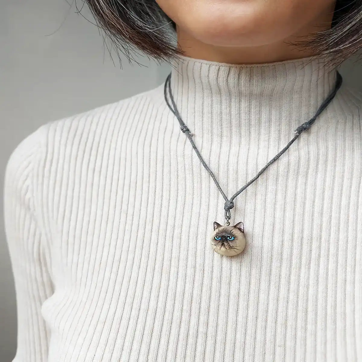 cat exotic shorthair seal point pendant necklace wearing