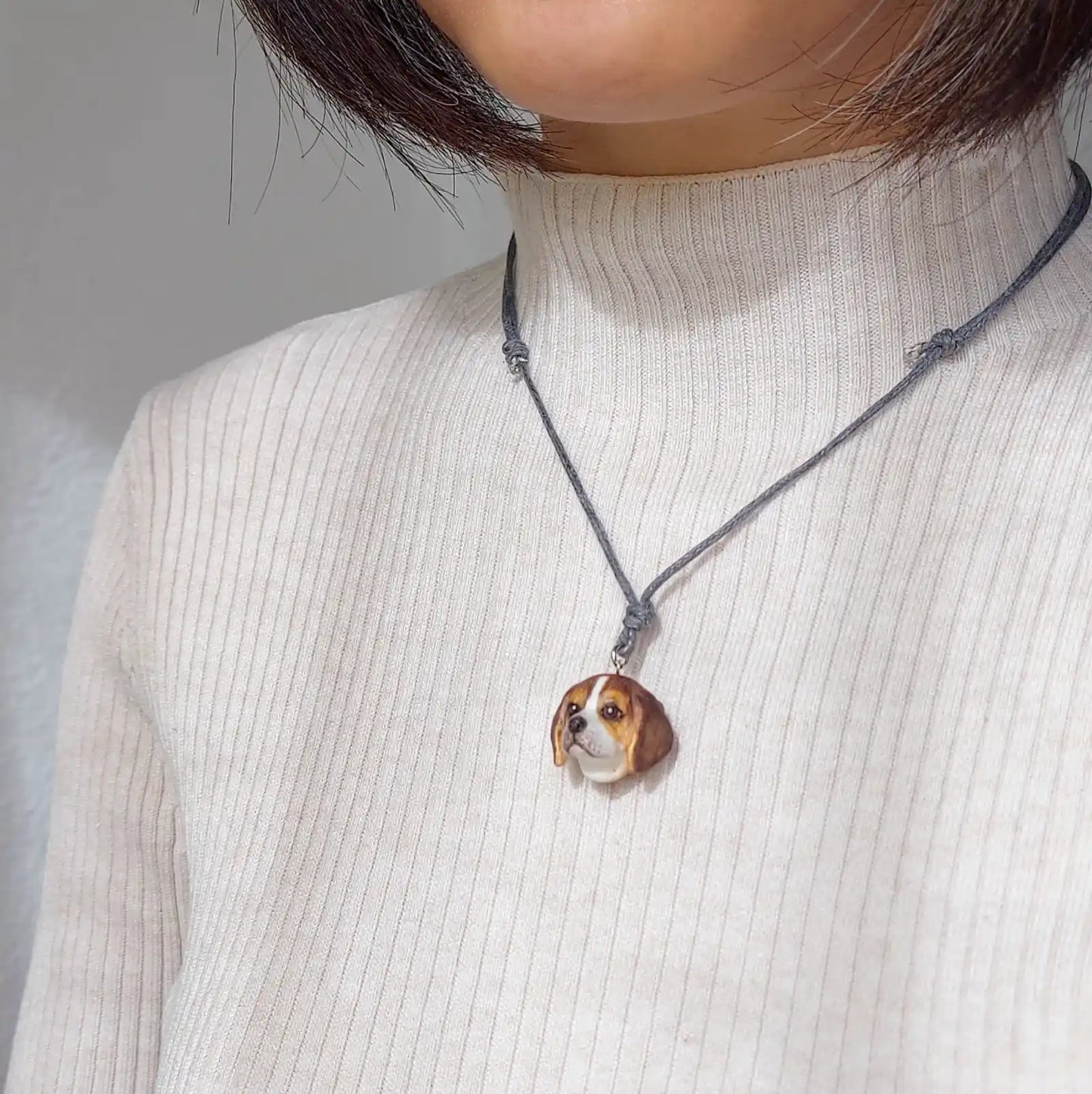 Beagle Pendant necklace | Brown & White