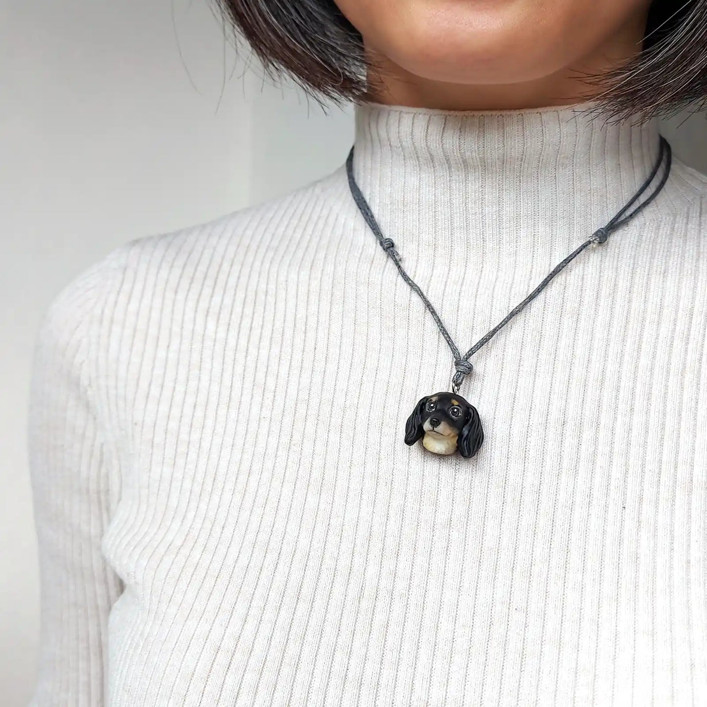 Dachshund Pendant necklace | Black & Tan