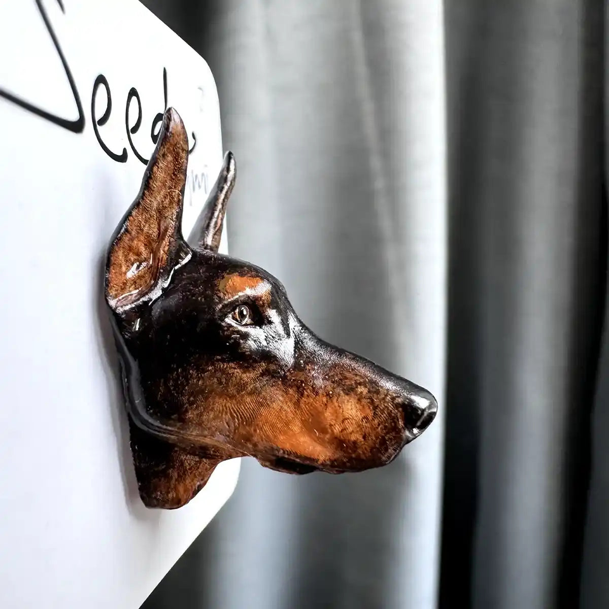 Doberman dog small magnet black brown package display