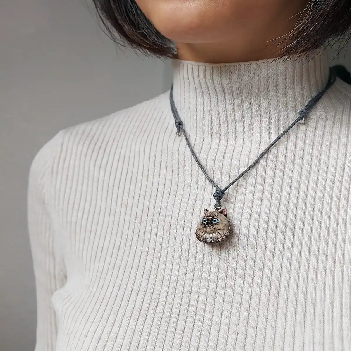 cat persian seal point pendant necklace wearing