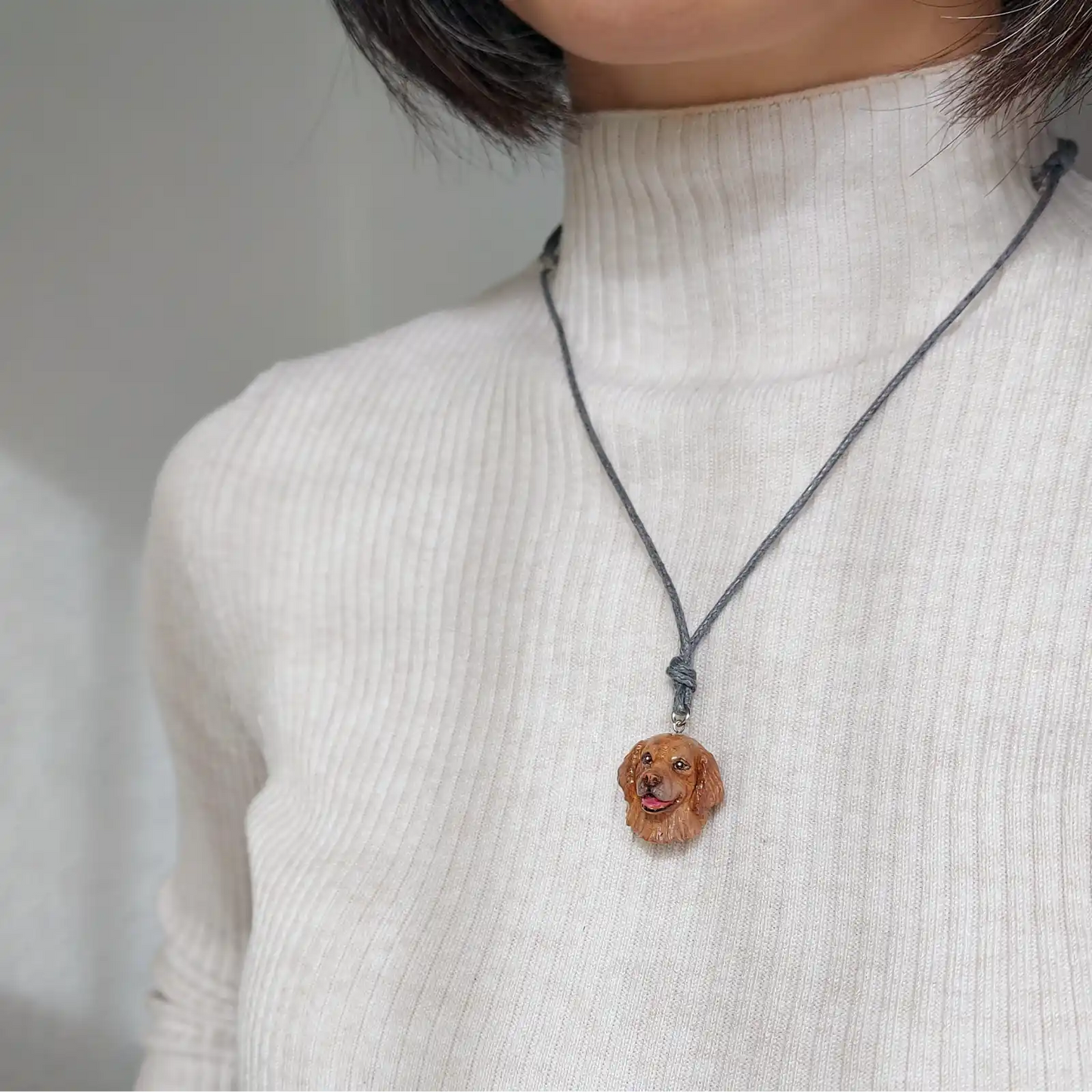 Golden Retriever Pendant necklace | Red