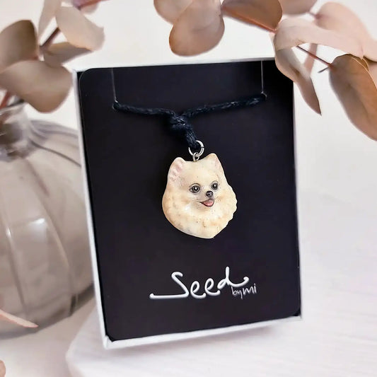 Pomeranian Pendant necklace | Cream