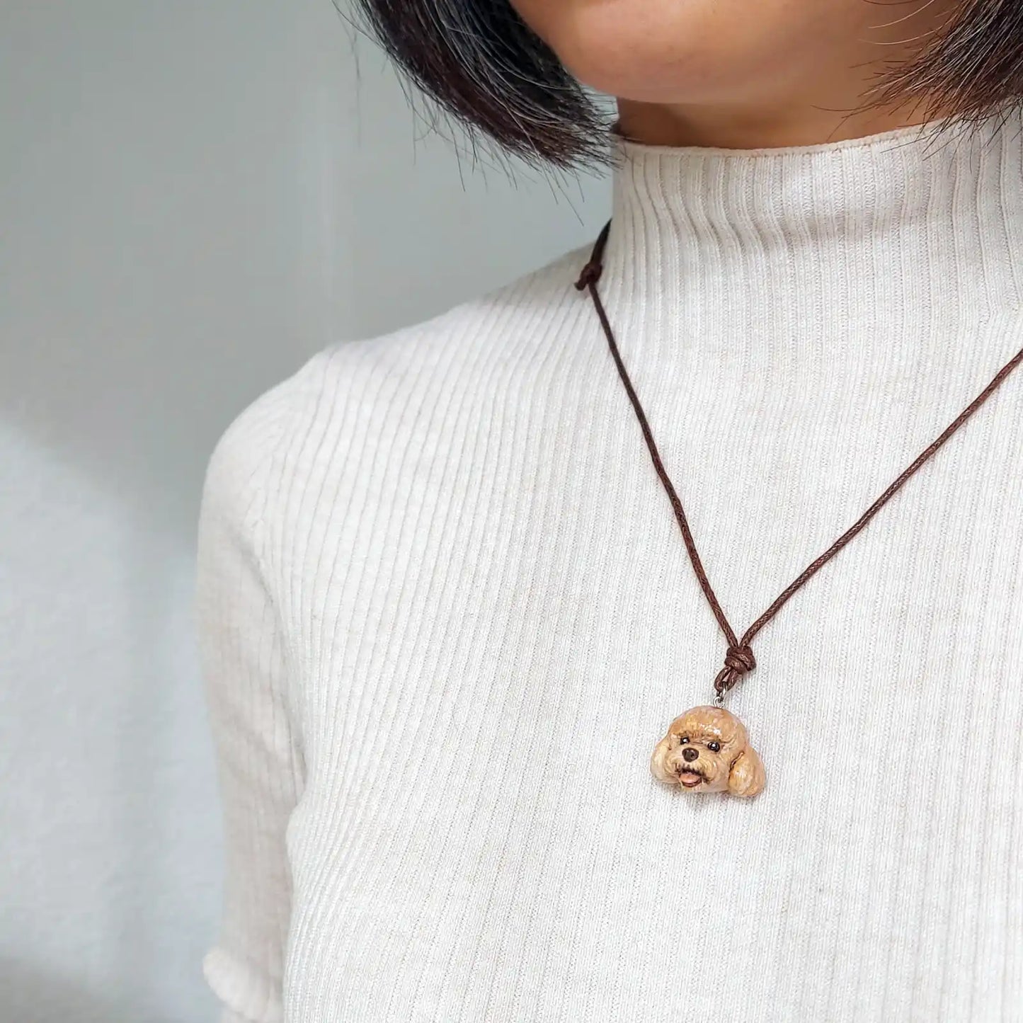 Poodle Pendant necklace | Apricot