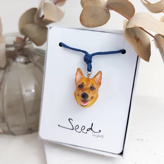 Mongrel Pendant necklace | Tan