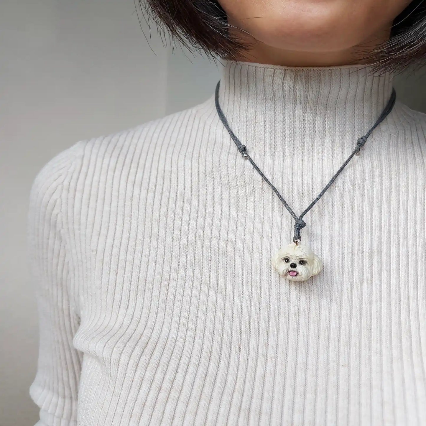 Pekingese Pendant necklace | White