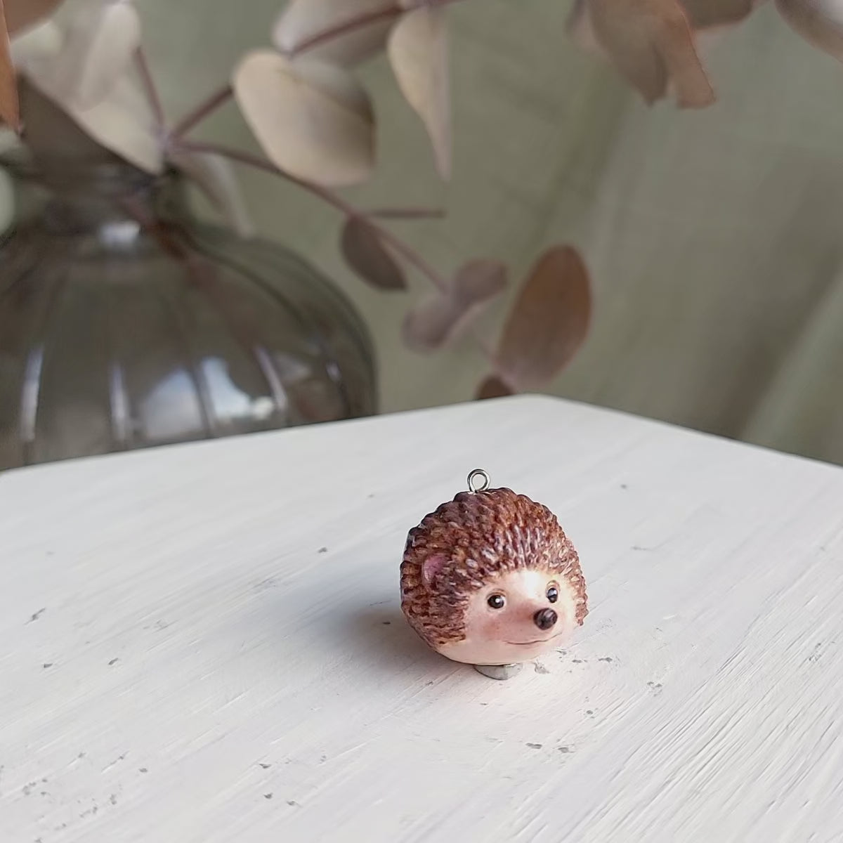 hedgehog chocolate pendant turn table