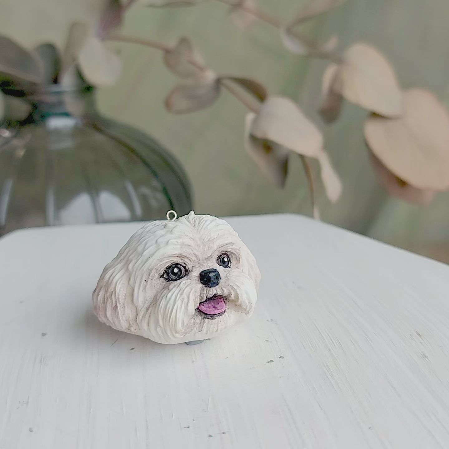 Large white Shih Tzu dog necklace in resin, detailed and hand-painted with UV protection coat turn table